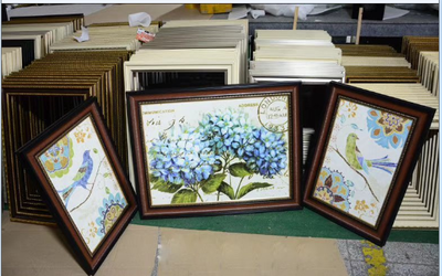 武漢畫框加工與廣告燈箱型材一站式服務(wù)，漢口工廠優(yōu)勢(shì)明顯